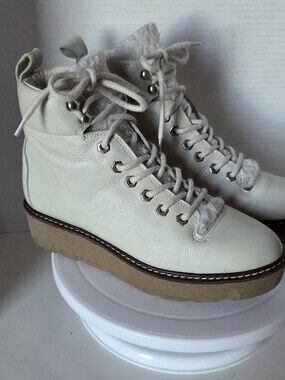 Shoe The Bear Bex Bone Coloured Leather Booties Size 38 Or 8